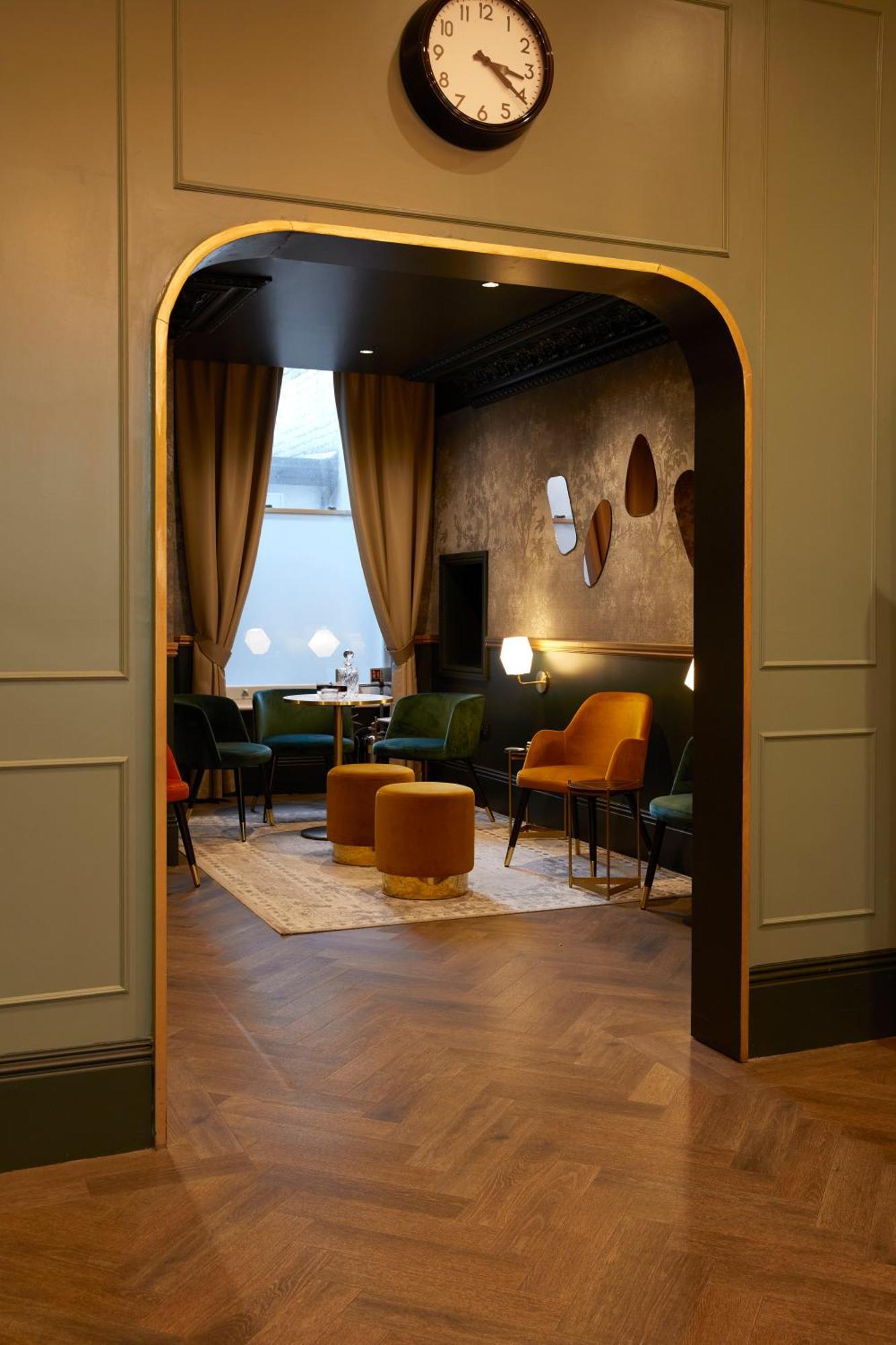 The Portico Hotel London Exterior photo